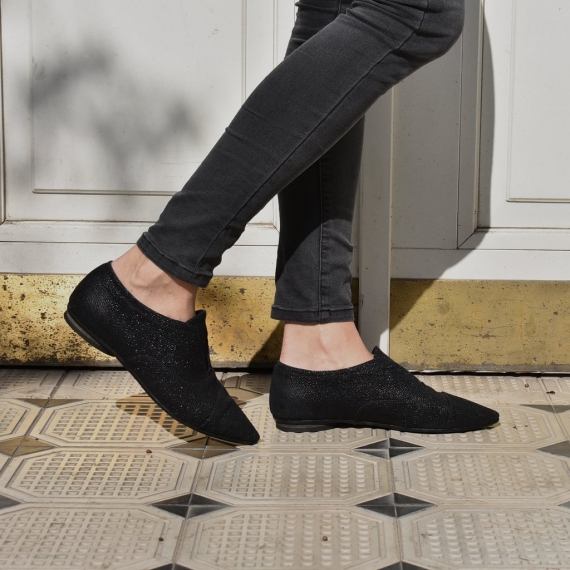 Pointed toe oxfords, Julie black