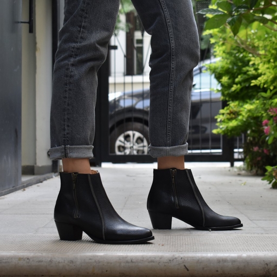 Heeled ankle boots, Sheryl in black