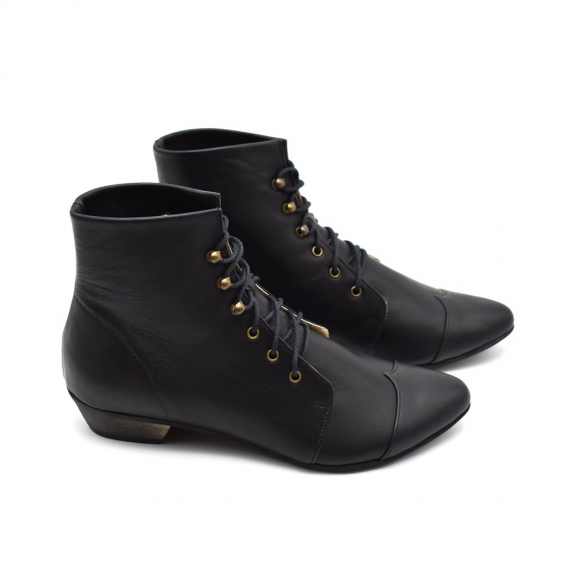 Black Leather lace up oxfords, Polly Jean
